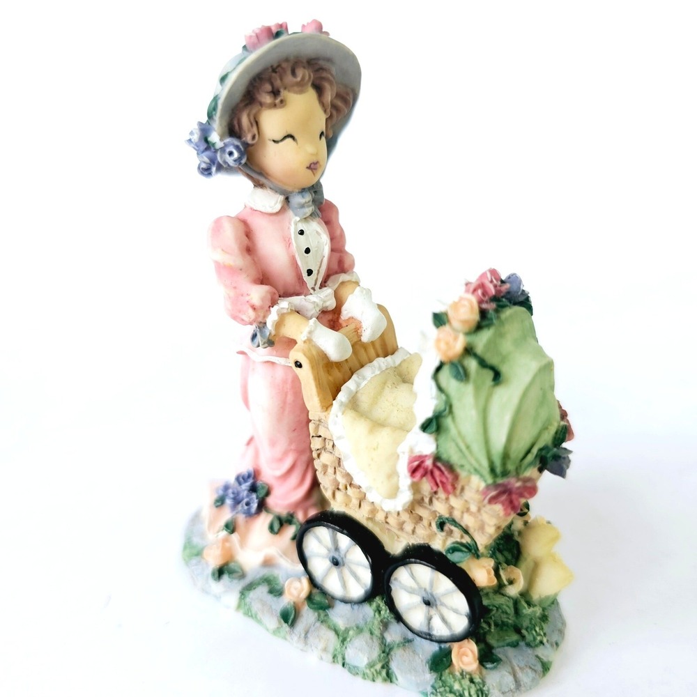 1997 Ivy & Innocence Lucinda's Bundle Of Joy Figurine 05003 Victorian Girl Decor